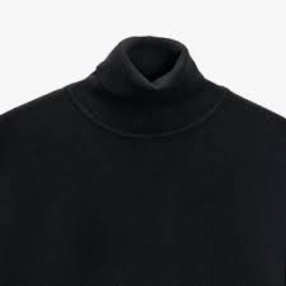 Zara Men's Classic Black Turtleneck Sweater.